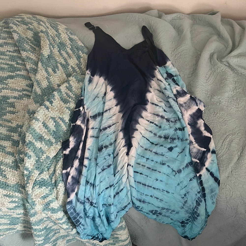 Tye dye jumper,